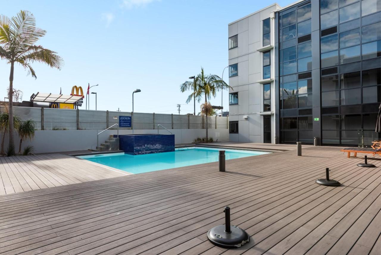 Central Mount Apartment, Quiet And Spacious With Pool Mount Maunganui Extérieur photo