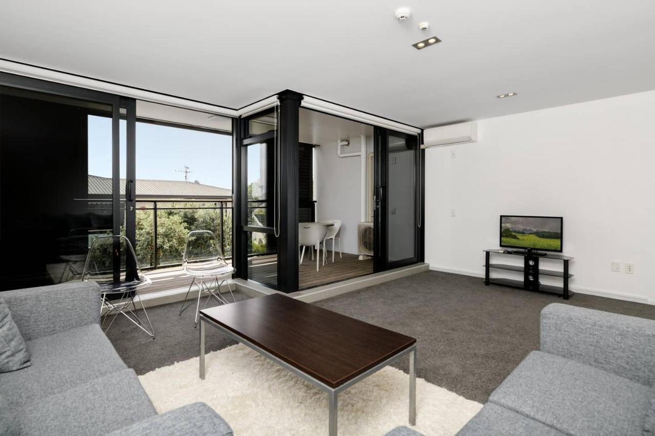 Central Mount Apartment, Quiet And Spacious With Pool Mount Maunganui Extérieur photo